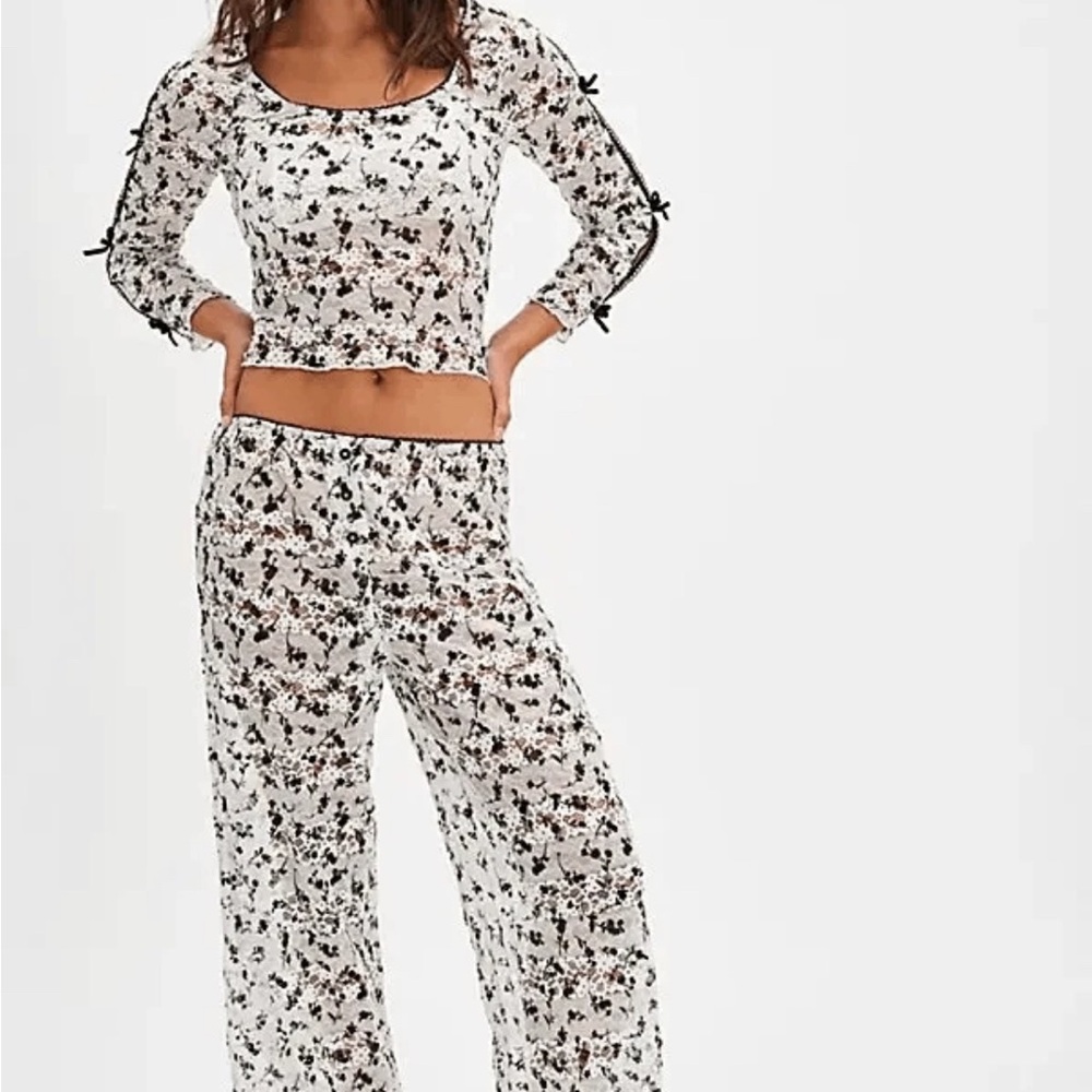 Free People Bali Winter Wonderland Sheer Lace Lounge Pajama Set Large NWOT